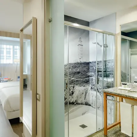 ホテル Hesperia Centro 4*
