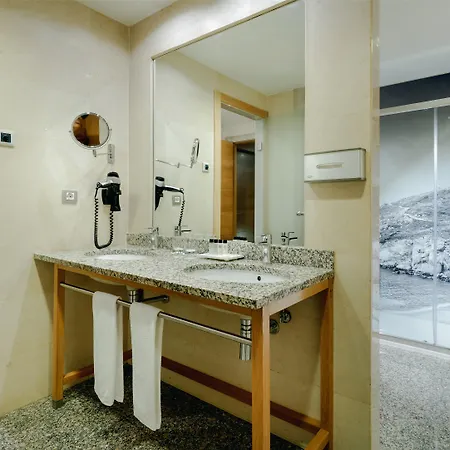 Hesperia Centro 4* La Coruña