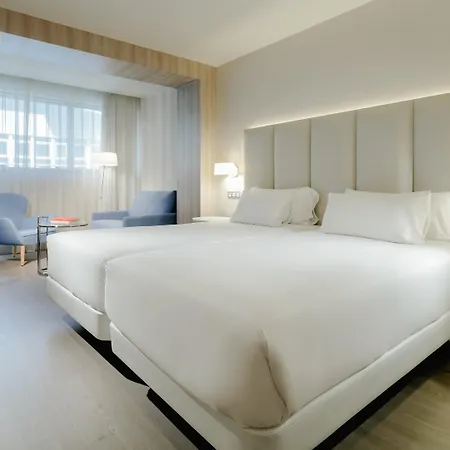 Hesperia Centro Hotel La Coruña
