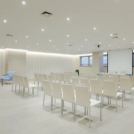 Hesperia Centro 4*