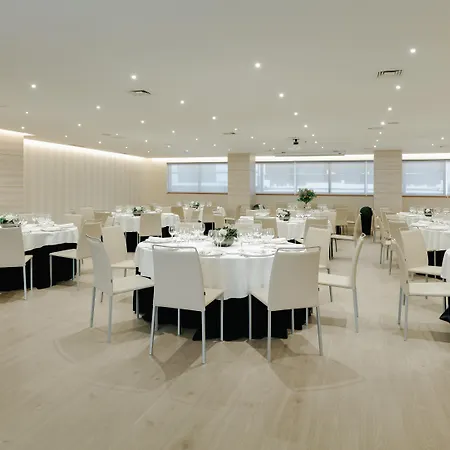 Hesperia Centro Hotel La Coruña