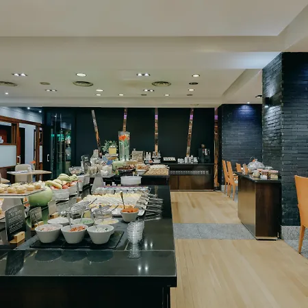 Hesperia Centro 4*