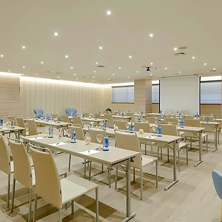 Hesperia Centro 4* A Coruña