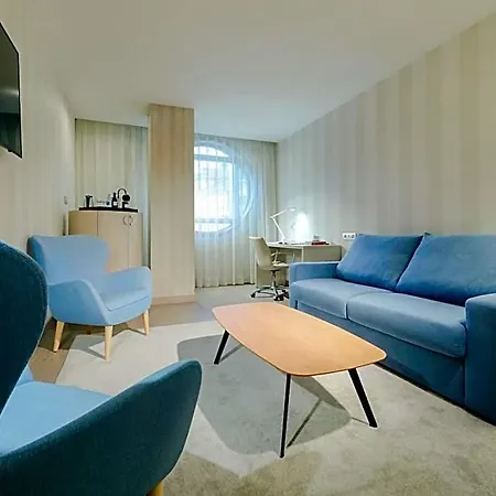 Hesperia Centro Hotel 4*