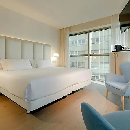Hesperia Centro Hotel 4*