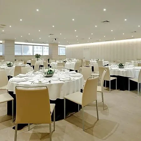 Hesperia Centro Hotel 4*