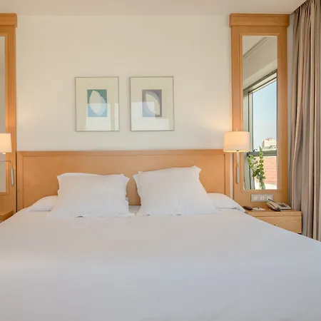 Hesperia Centro 4*