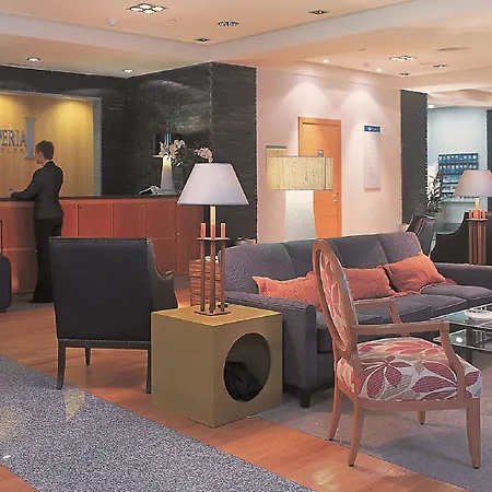 Hesperia Centro Отель