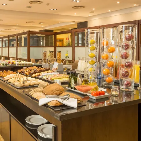 Hesperia Centro 4* Ла-Корунья