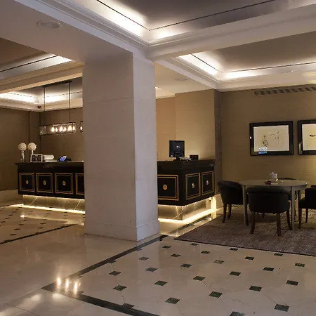 Hesperia Centro ホテル 4*