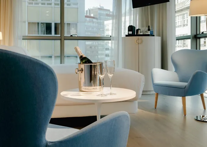 Hesperia Centro Hotel 4*