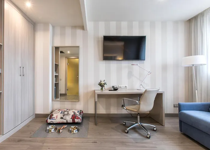 Hesperia Centro Hotel 4*