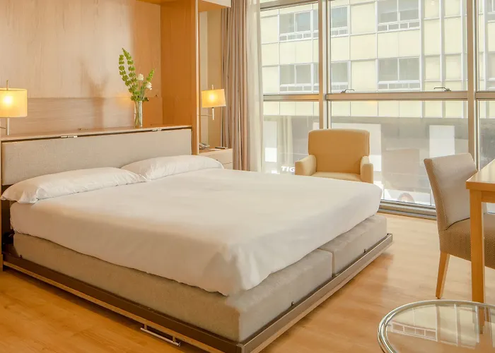 Hesperia Centro Hotel 4*