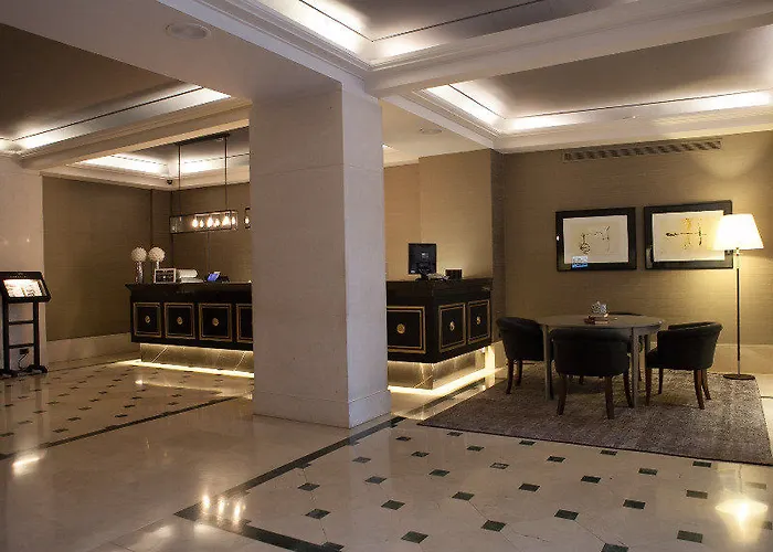 Hesperia Centro Hotel 4*