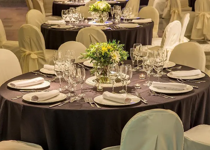 Hesperia Centro Hotel 4*